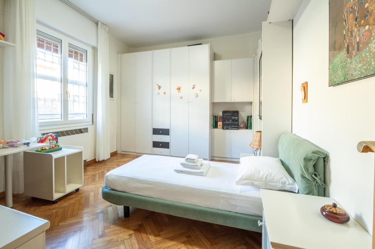 Realkasa Montagnola Apartment Bologna Bagian luar foto