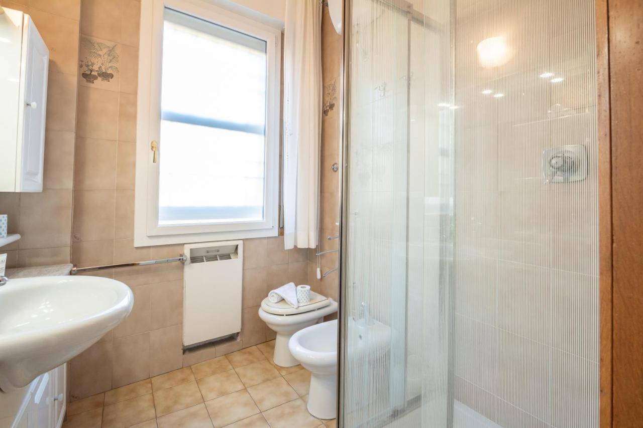 Realkasa Montagnola Apartment Bologna Bagian luar foto